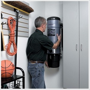 Vac The filtered system uses screens, cloth, foam, or paper to clean the air coming in. The air passes through the filtration layer, and any dirt and debris is left behind in the receptacle.